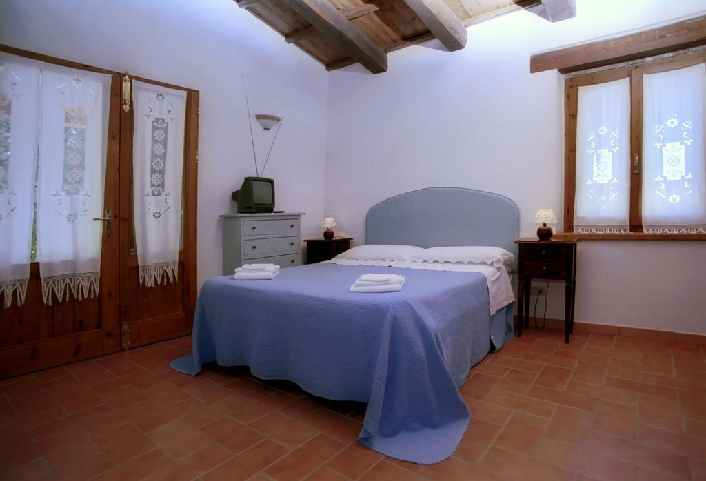 Agriturismo "Antico Frantoio" Villa Foligno Room photo